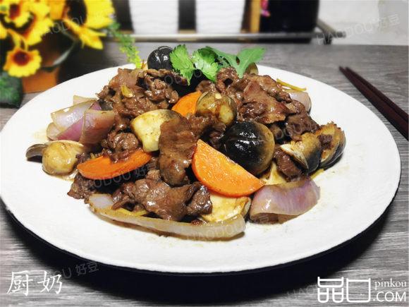 蚝油草菇炒牛肉