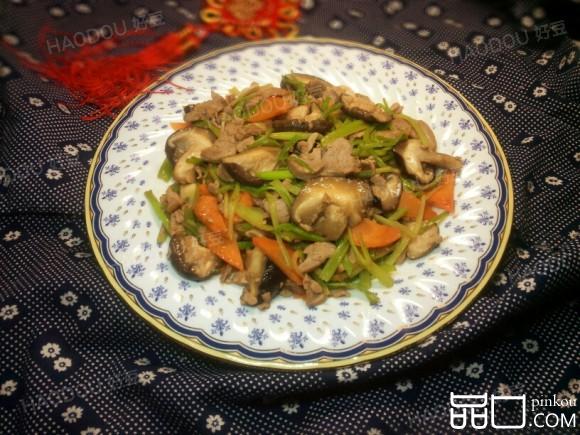 芹菜炒香菇