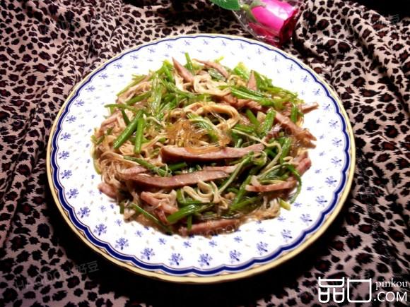 芹菜针菇粉