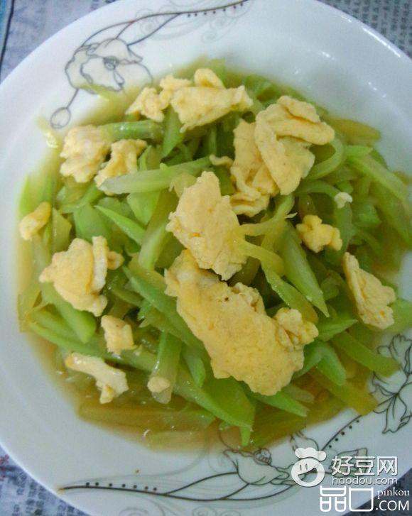 莴笋炒蛋
