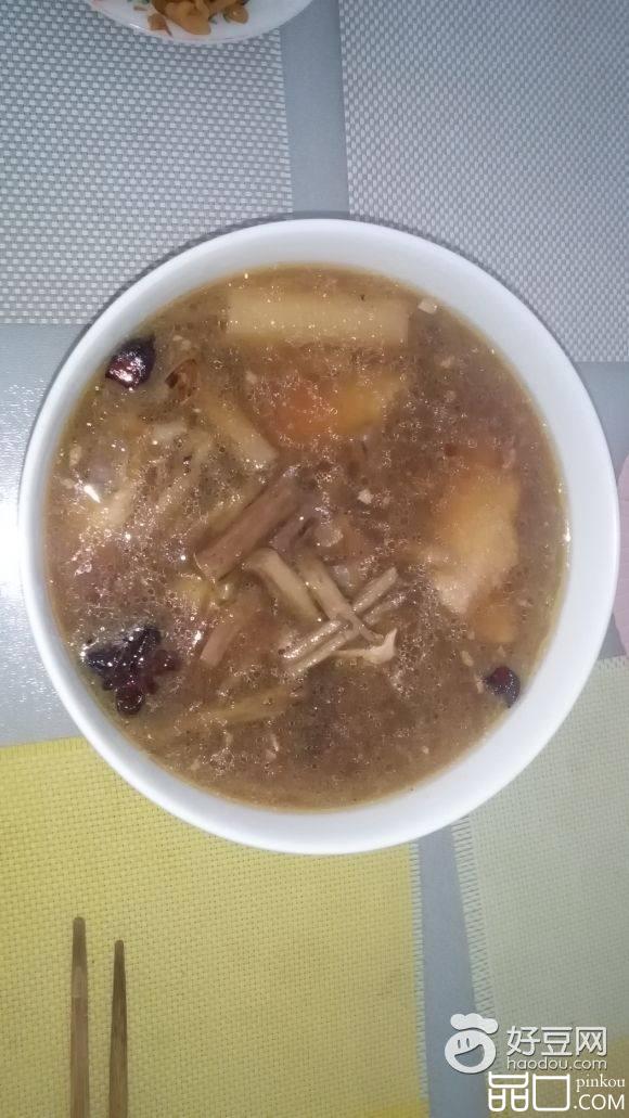 天麻炖鸡翅