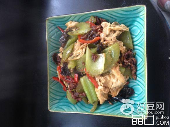 豆腐皮西芹
