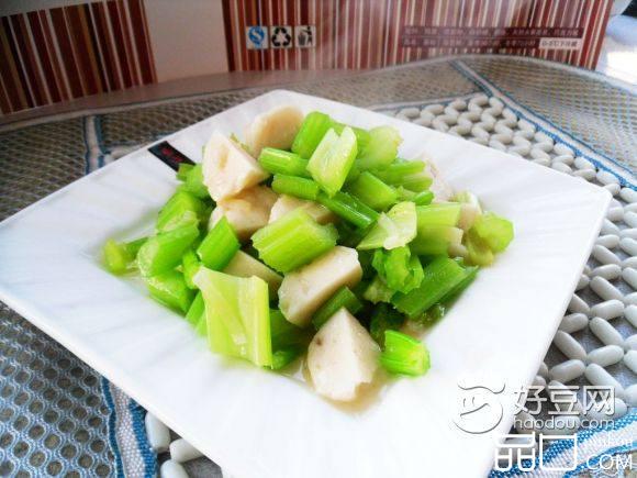 鱼丸烧芹菜