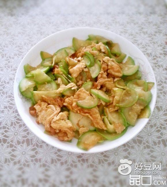 西葫芦炒鸡蛋