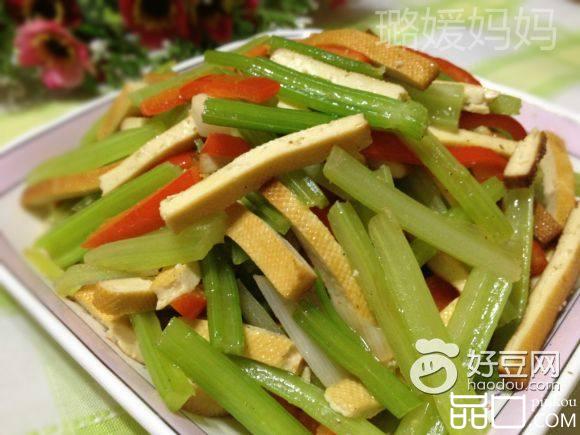 芹菜炒香干