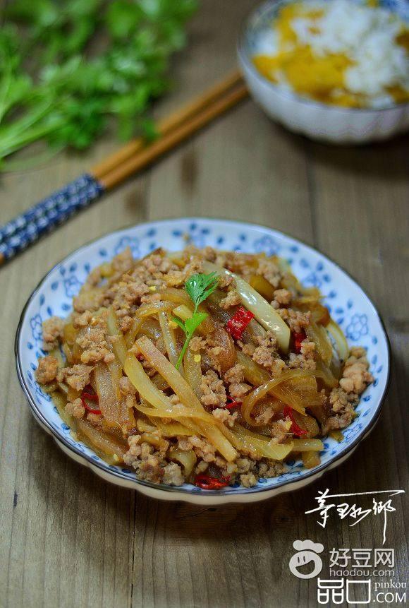 肉末洋葱炒白萝卜丝