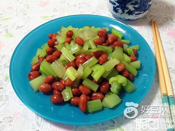 芹菜花生米