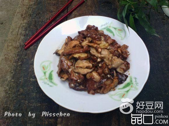 香菇炒肉片