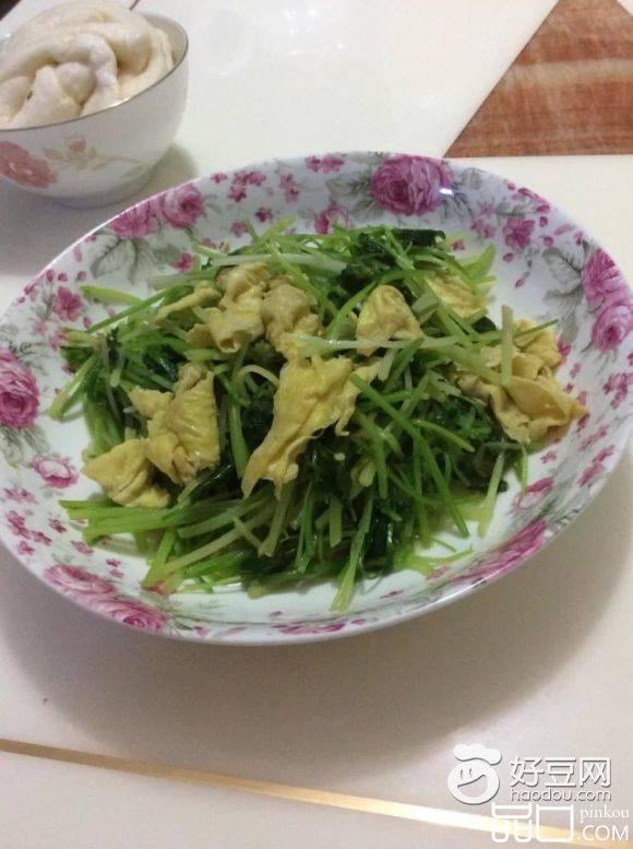 芹菜蛋皮