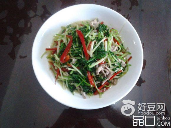 红椒芹菜炒肉丝