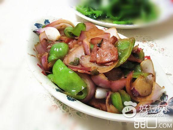 培根炒洋葱青椒