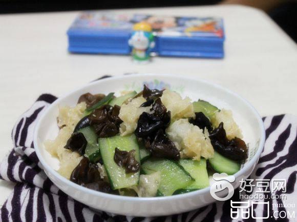 双耳炒黄瓜