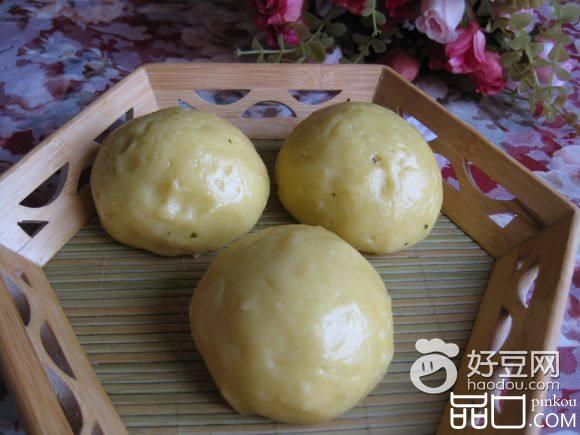 荠菜馅菜饽饽