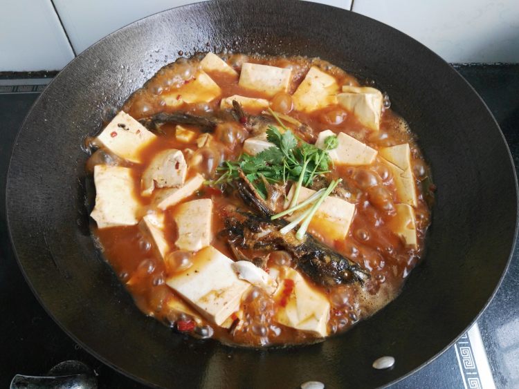 嘎丫鱼炖豆腐步骤14