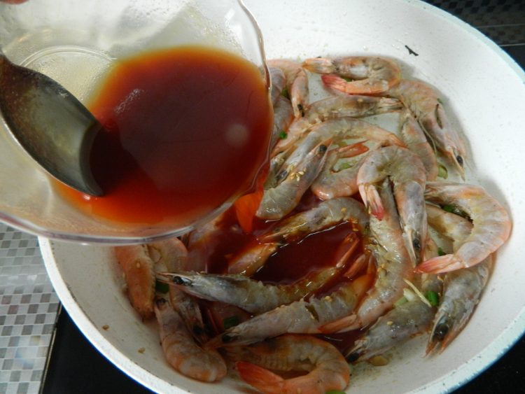 茶焖大虾步骤13