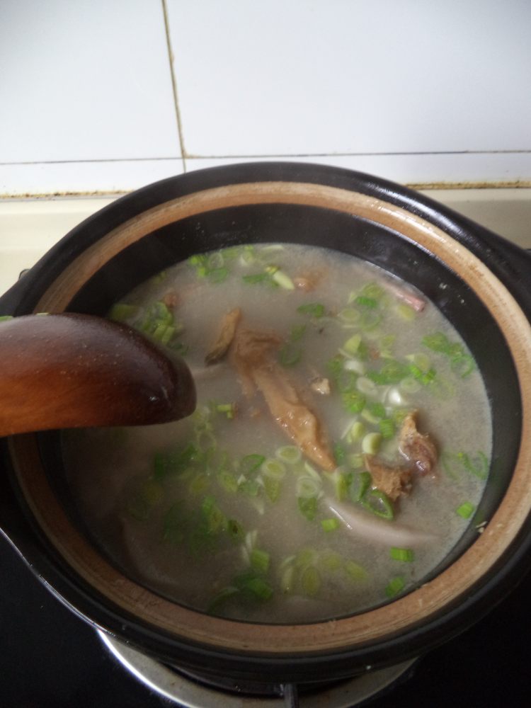 河蚌烧咸鸡步骤11