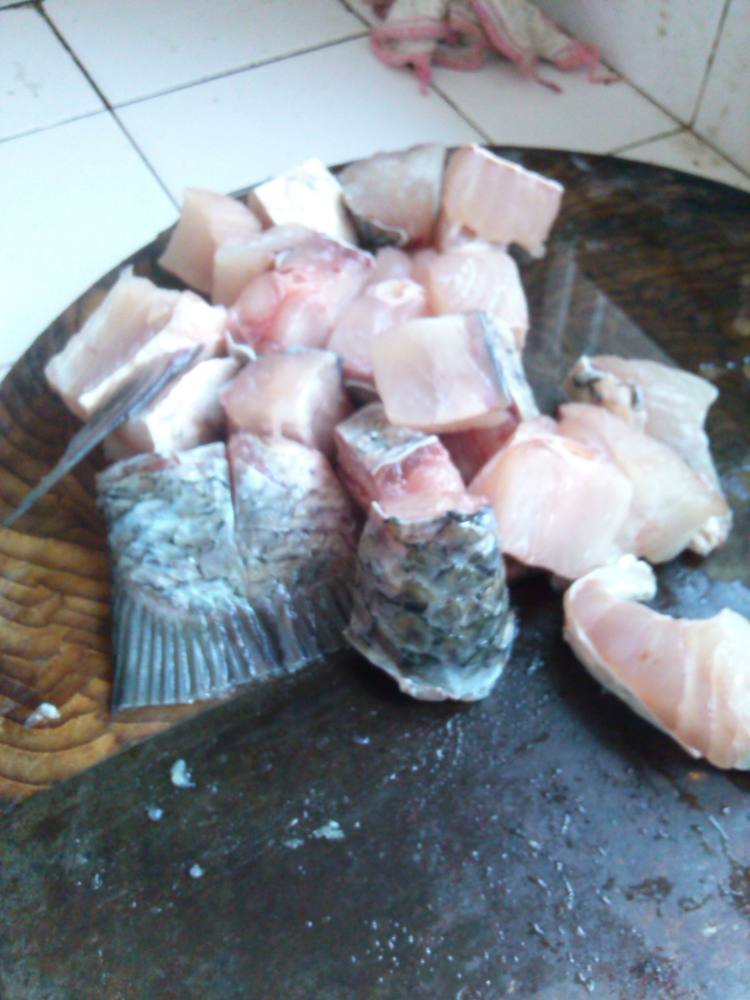 红烧油鲩步骤2