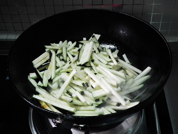 鱼香素茄丝#盛夏餐桌#步骤5