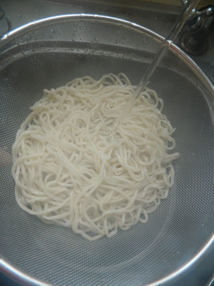 家常麻酱凉面步骤7