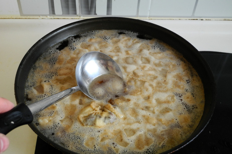 豆儿酱皮冻步骤12