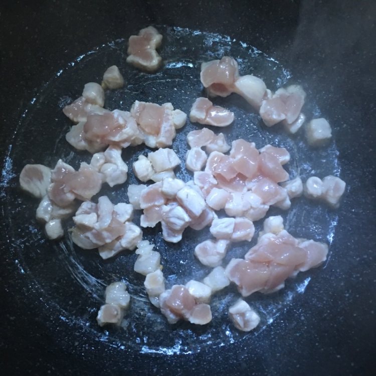 番茄海鲜意面步骤3