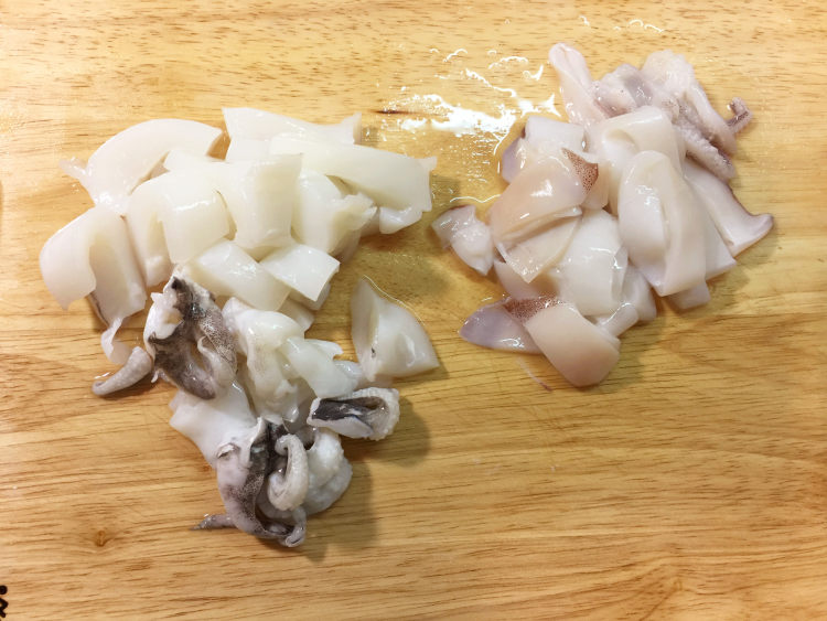 辣味双鲜青酱燉饭步骤3