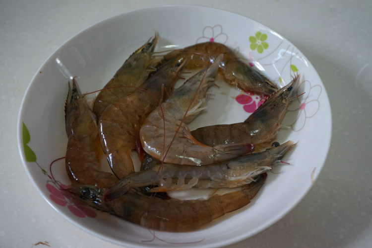 鲜虾意大利面步骤1