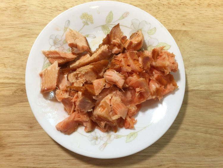 鮭鱼奶酱甜菜根面步骤6