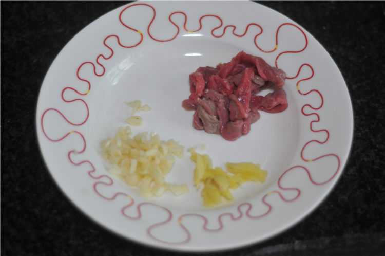 牛肉意大利面步骤1