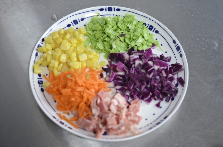 日式照烧鸡腿炒饭步骤4