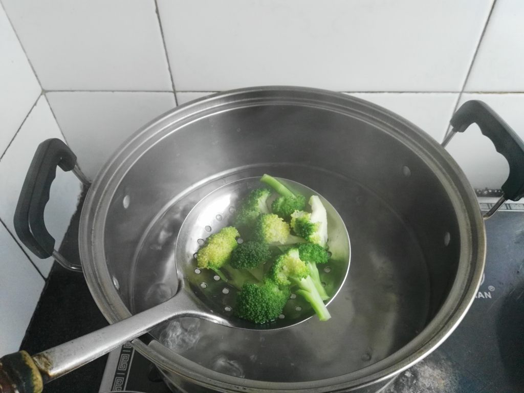 培根奶油意面#百味来步骤4