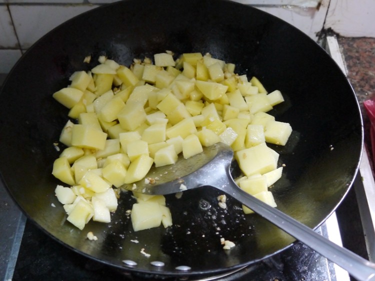 奶香土豆步骤5