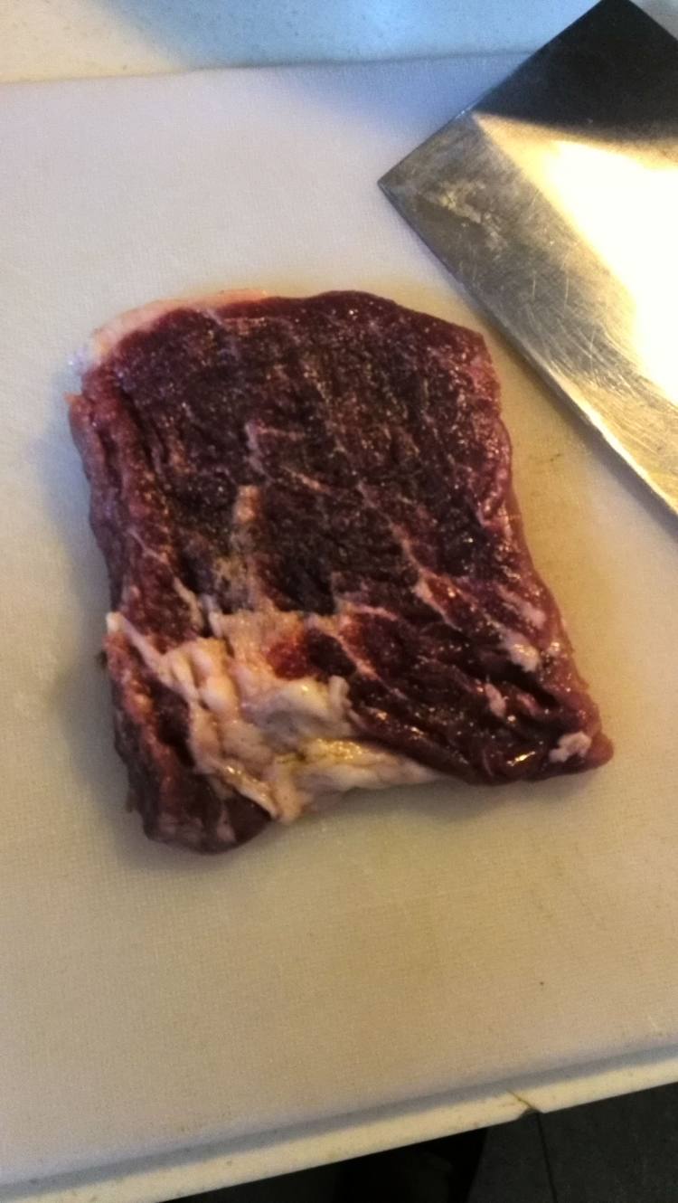 薯蓉黑椒汁牛排步骤1