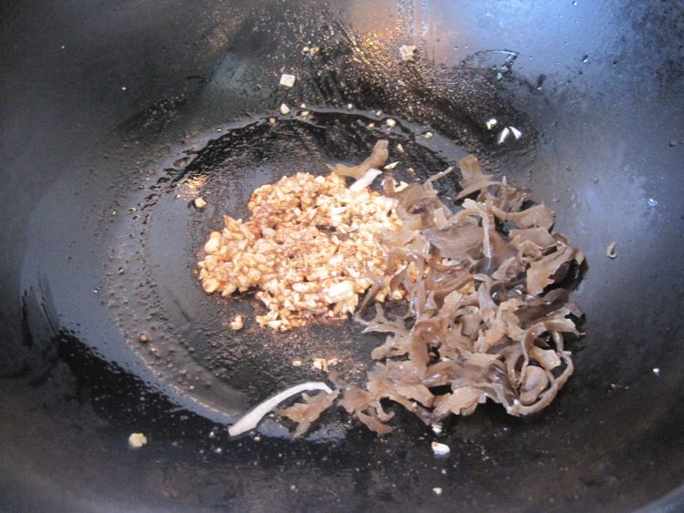 烧烤风味花边披萨步骤10