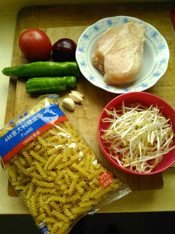 黑椒鸡肉意大利面步骤1