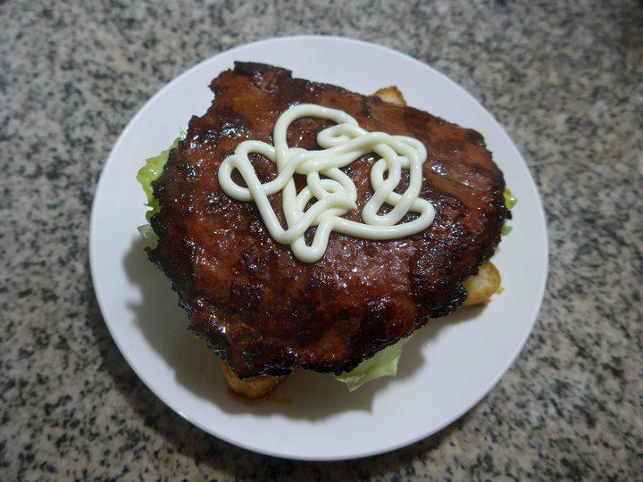鸡蛋牛排三明治步骤5