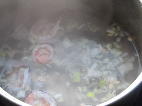 鲜虾翡翠土豆泥步骤5