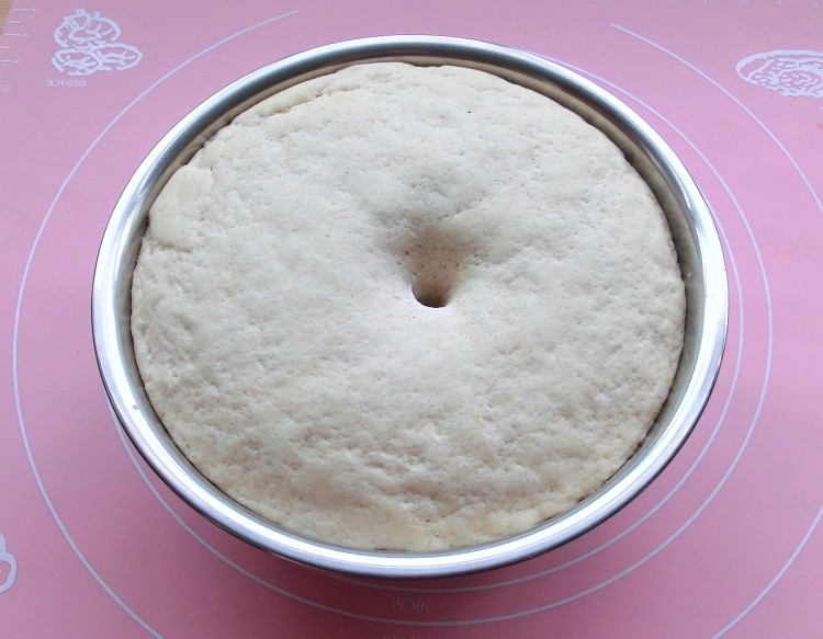 全麦蓝莓乳酪欧包步骤4