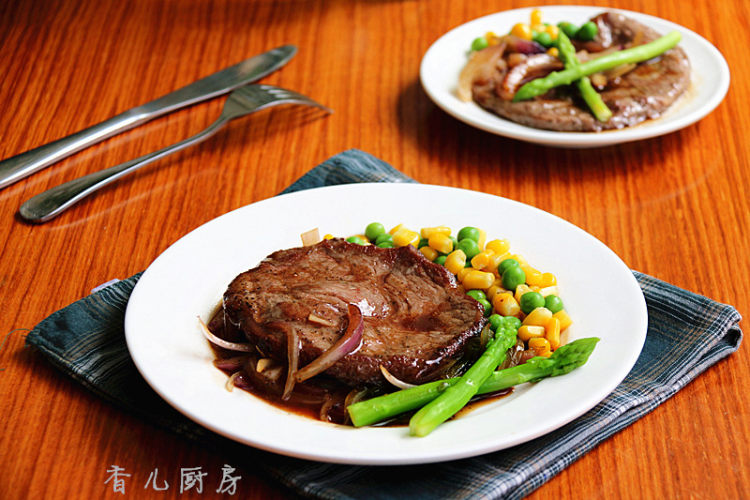 黑椒牛排佐杂蔬步骤7