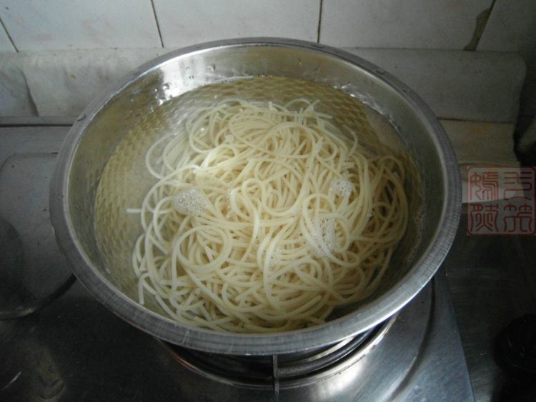 番茄肉丁意大利面步骤6