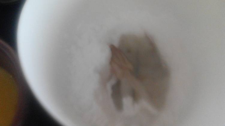 百里香蝴蝶虾步骤8