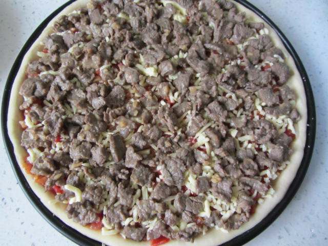 牛肉薄底披萨步骤16