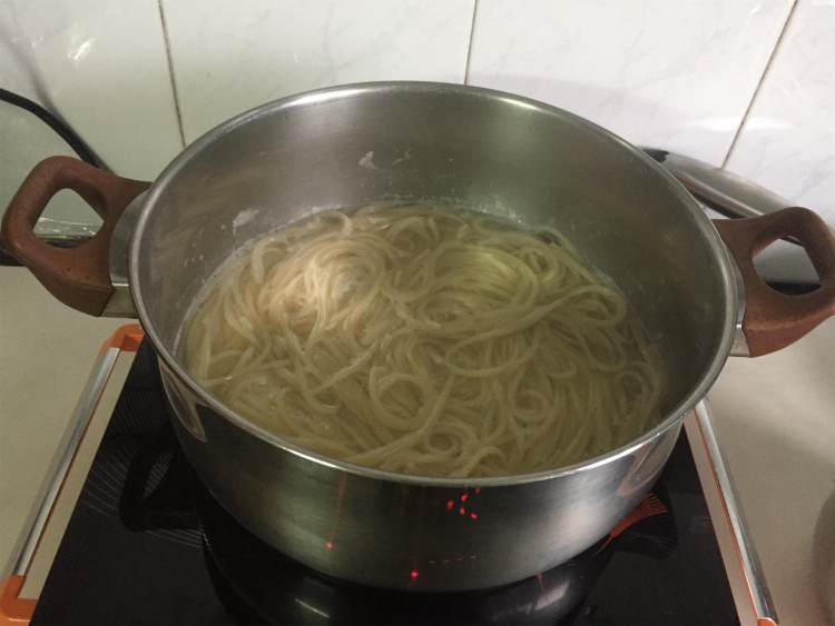【手工美食】鸡丝时蔬步骤9