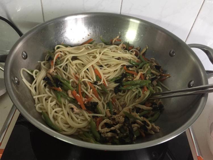 【手工美食】鸡丝时蔬步骤10