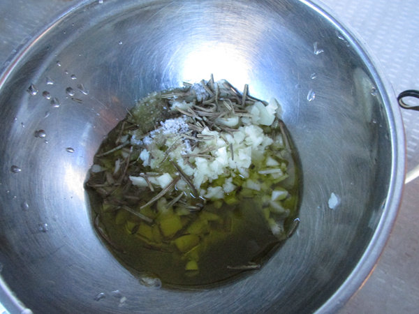 【手工美食】佛卡夏面步骤10