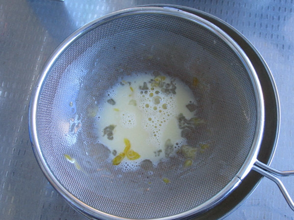 【手工美食】奶香焦糖步骤5