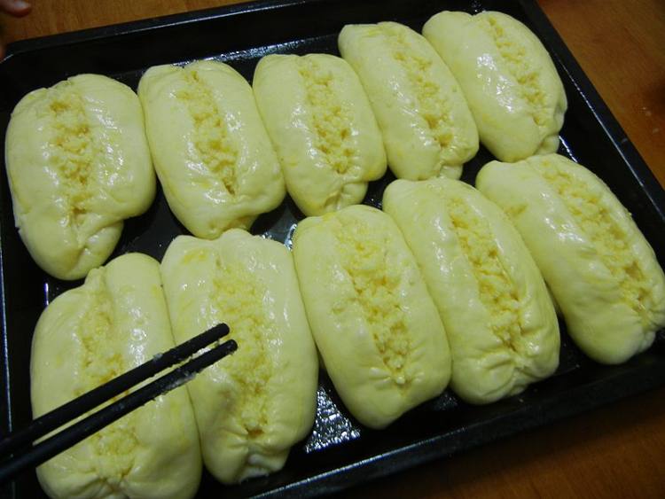 椰蓉小餐包步骤19
