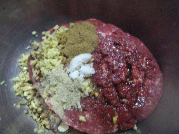 茄汁焗烤牛肉丸步骤2