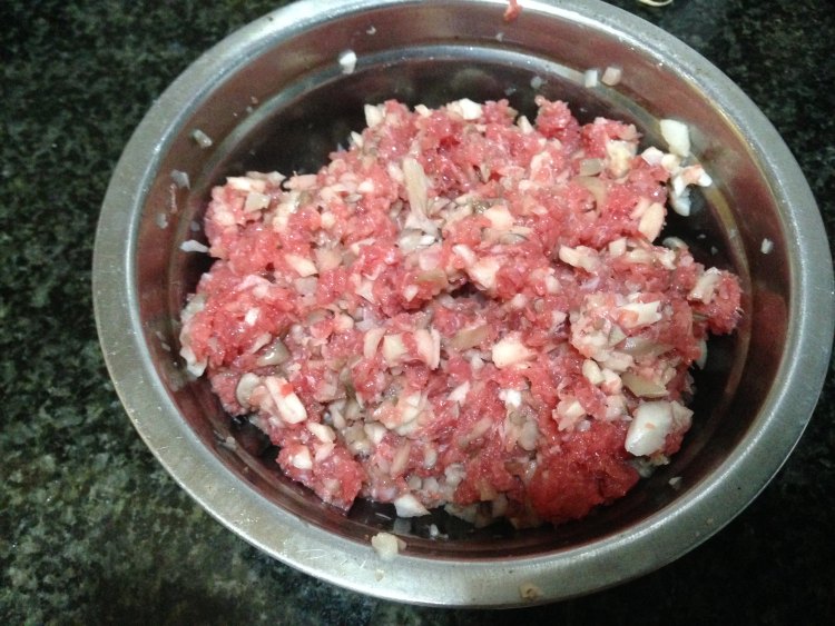 黑胡椒牛肉土司步骤1