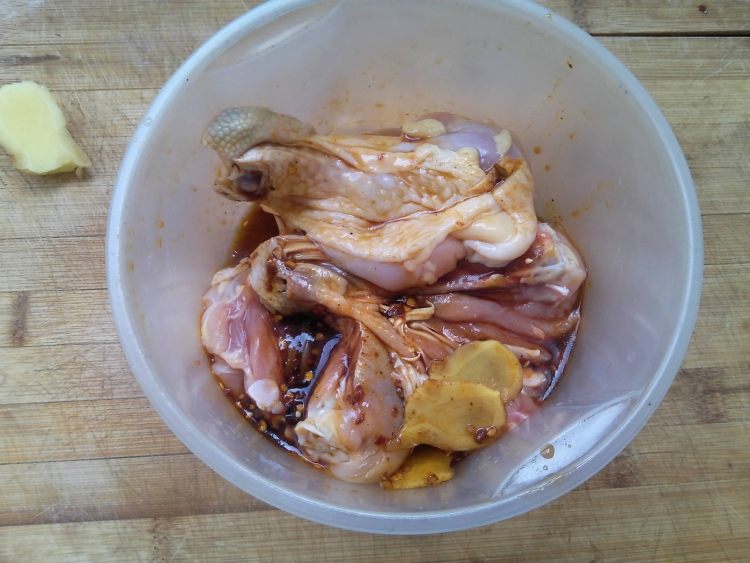 香辣鸡腿汉堡步骤11
